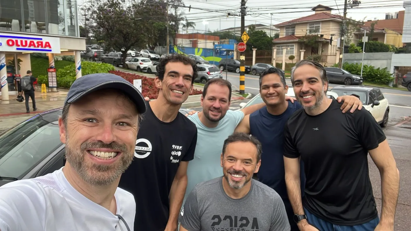 Corrida em grupo dos membros